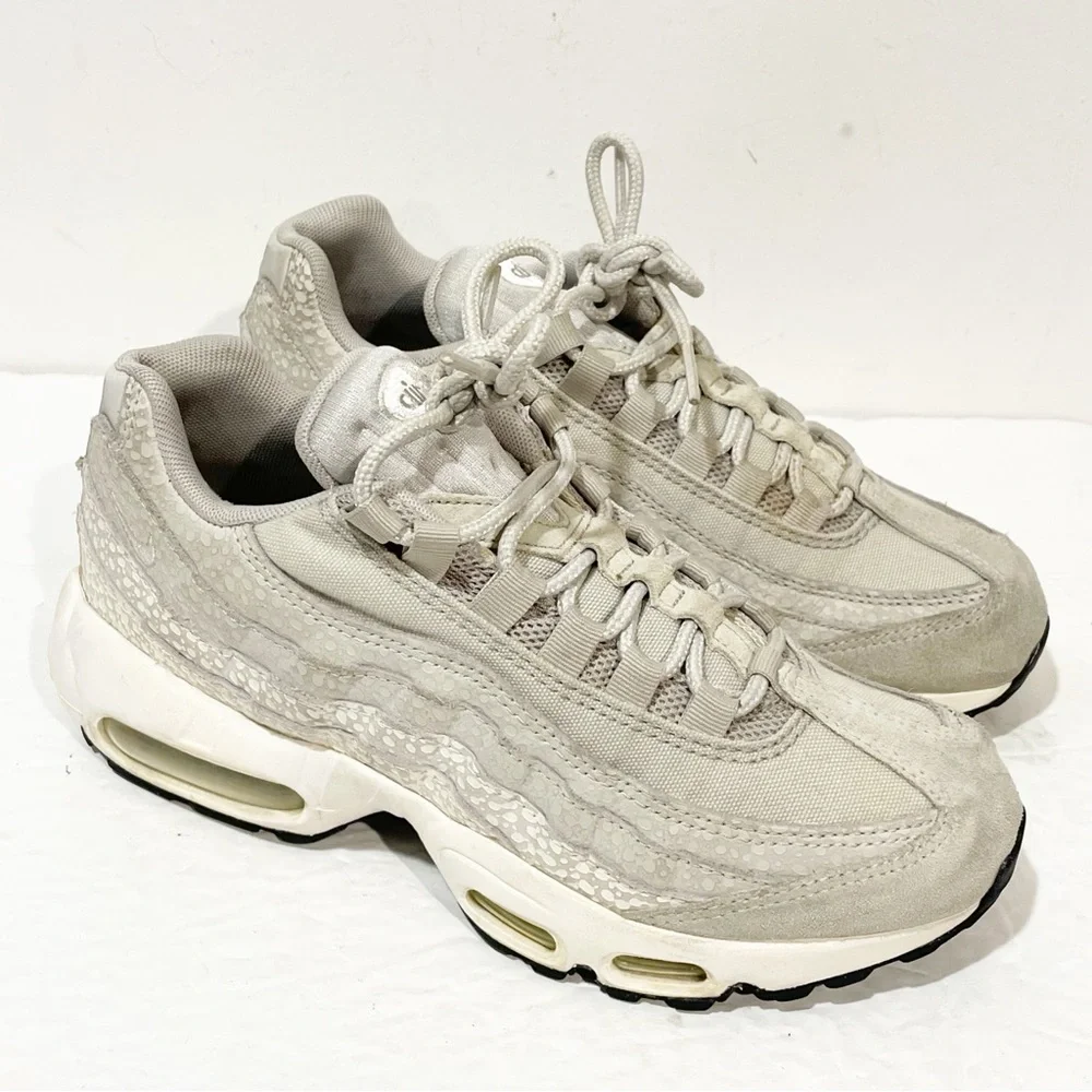 Nike Air Max 95 Youth Size 7 ‘Iron‎ Ore’ DV2218-001 Low Top Sneaker